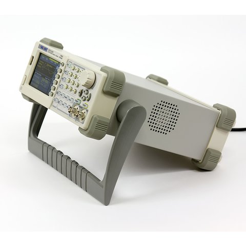 Arbitrary Waveform / Function  Generator SIGLENT SDG1020 Preview 1