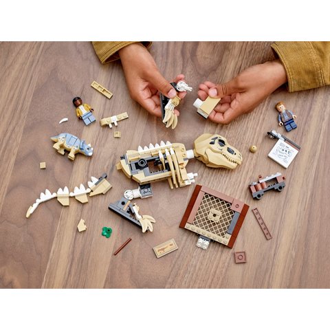 Конструктор LEGO Jurassic World Скелет тираннозавра на выставке 76940 Превью 10